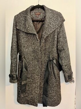 Dana Buchman Black & White Tweed Trench Coat with Leather-Look Trim